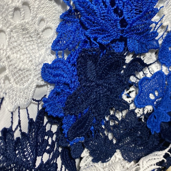 NWT Chico’s size 0 (size small) gorgeous lace lined blouse scalloped - Picture 6 of 7